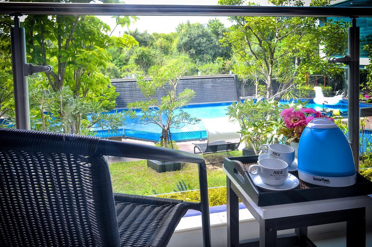 Nice Residence Hotel Huahin - Sha Extra Plus Экстерьер фото